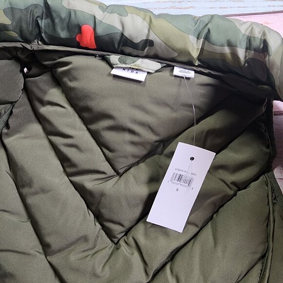 GAP Kids Girls Size Small Camouflage Heart Print Vest Water Resistant Lined NEW - Picture 5 of 11